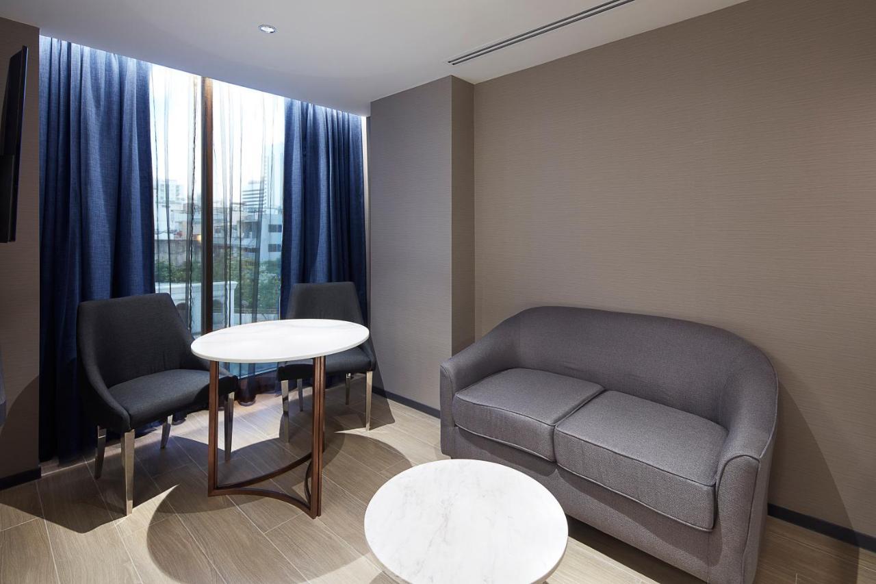 Grace At Five By Grace Hotel กรุงเทพมหานคร ภายนอก รูปภาพ